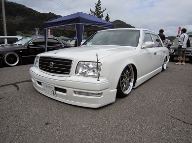 SEDAN部門